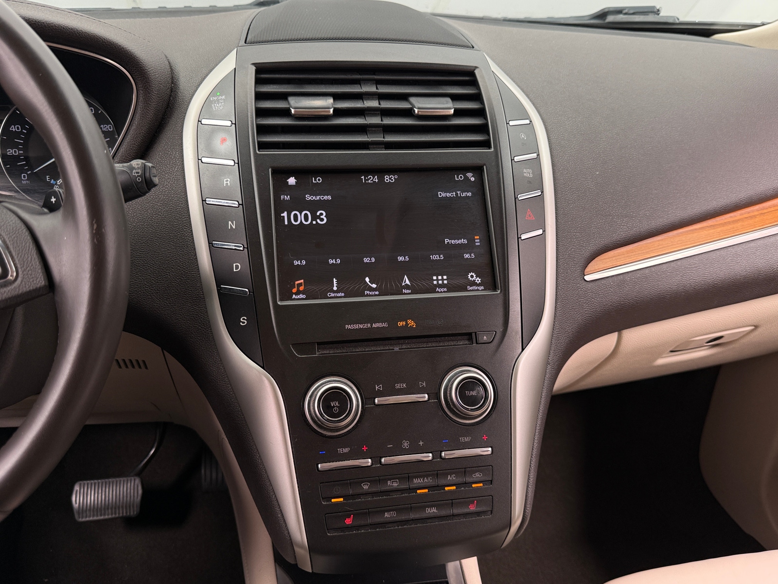 Thumbnail: 2019 Lincoln MKC - 3