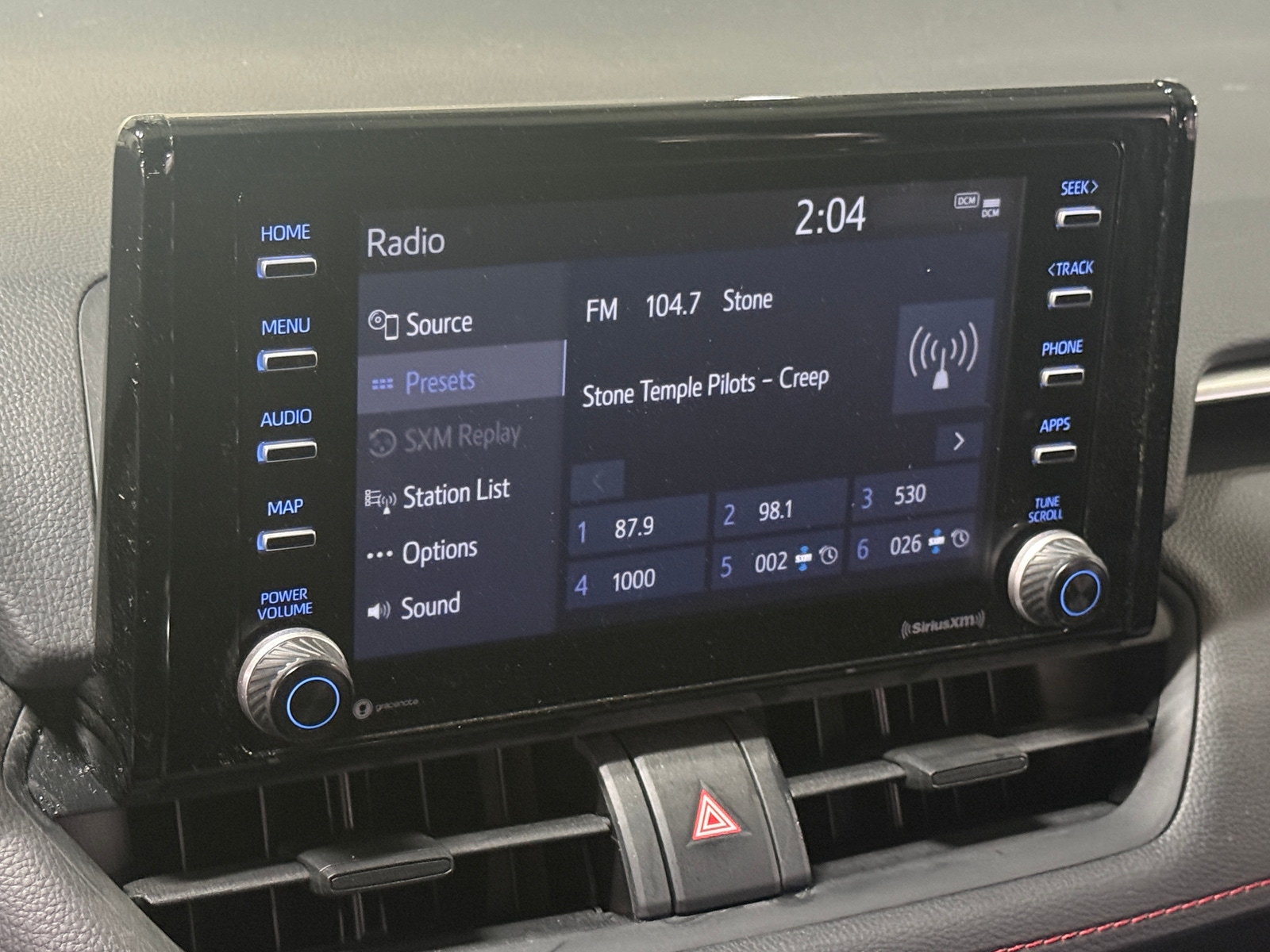 Thumbnail: 2022 Toyota RAV4 - 4