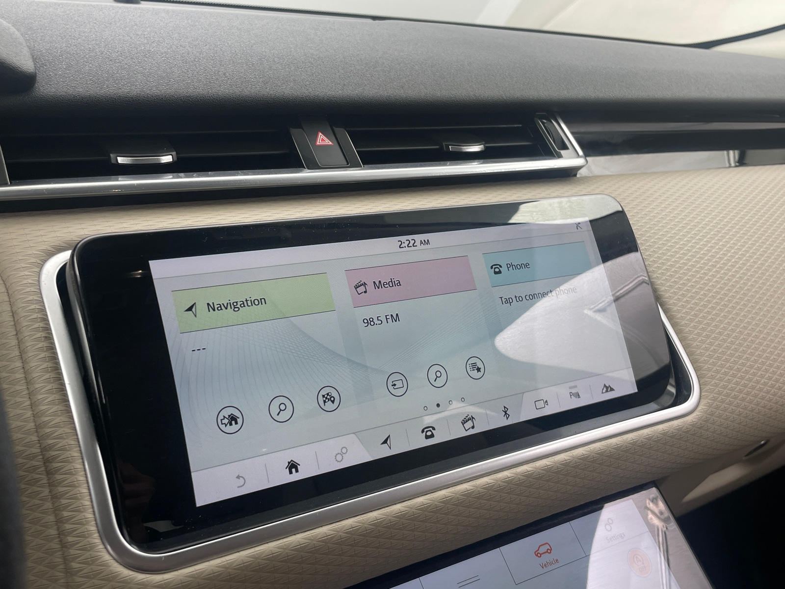 Thumbnail: 2019 Land Rover Range Rover Velar - 3