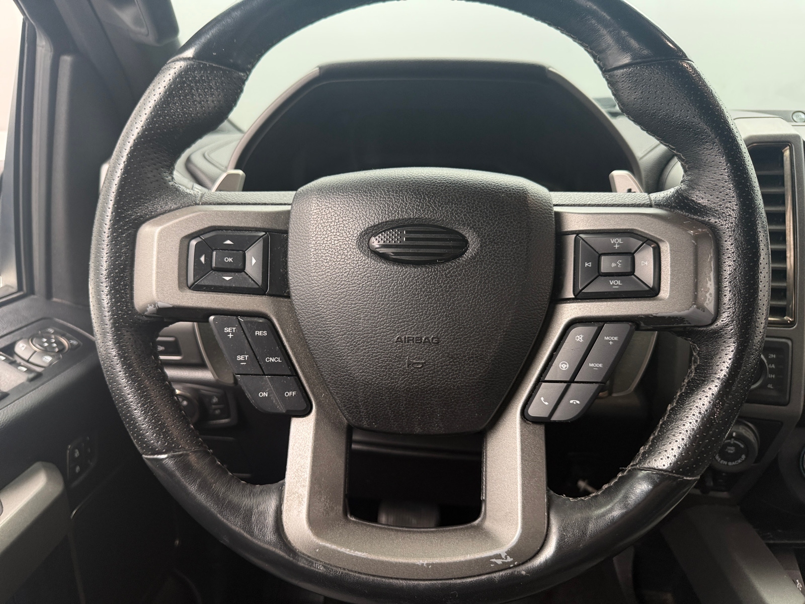 Thumbnail: 2018 Ford Econoline - 4