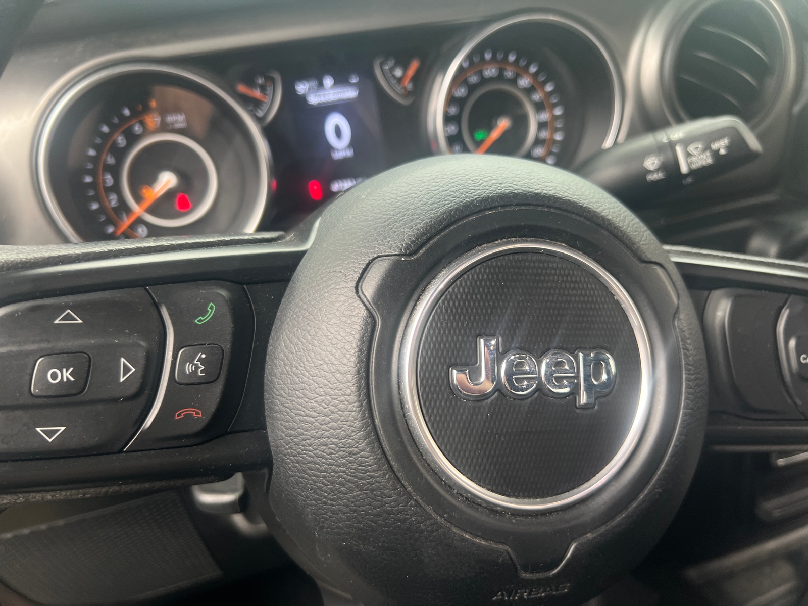 Thumbnail: 2022 Jeep Gladiator - 5