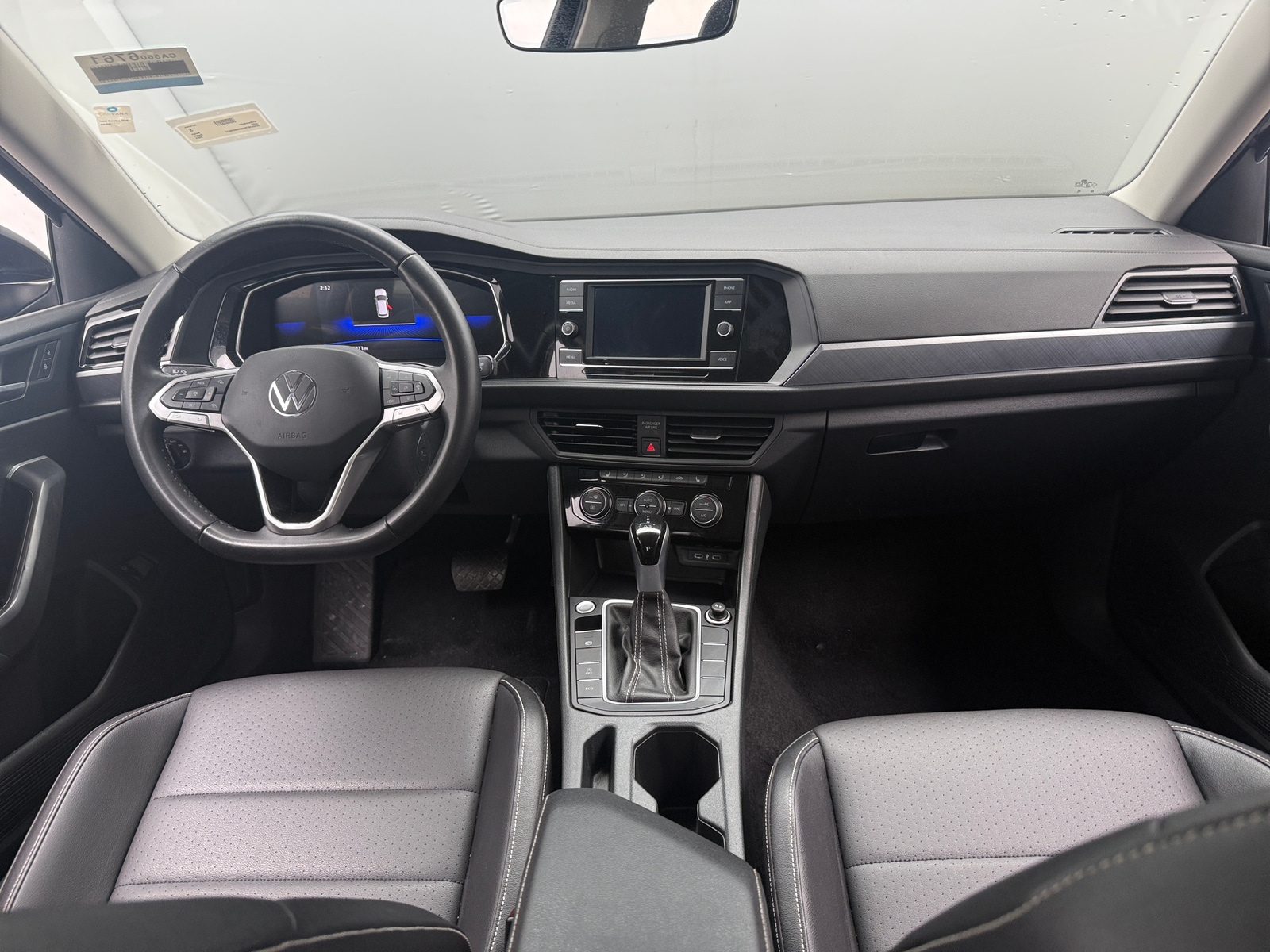 Thumbnail: 2024 Volkswagen Jetta - 2