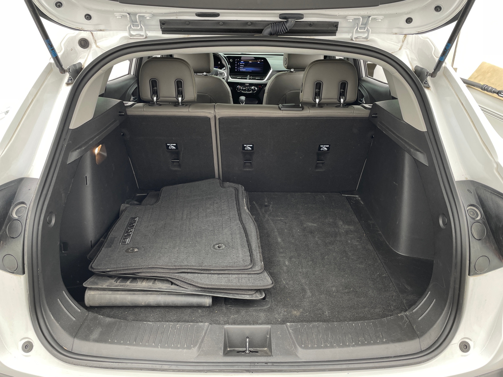 Thumbnail: 2024 Chevrolet Trax - 6