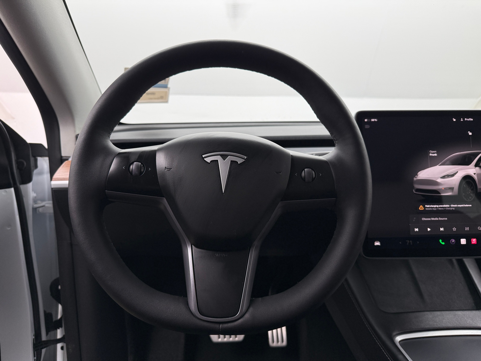 Thumbnail: 2023 Tesla Model Y - 4