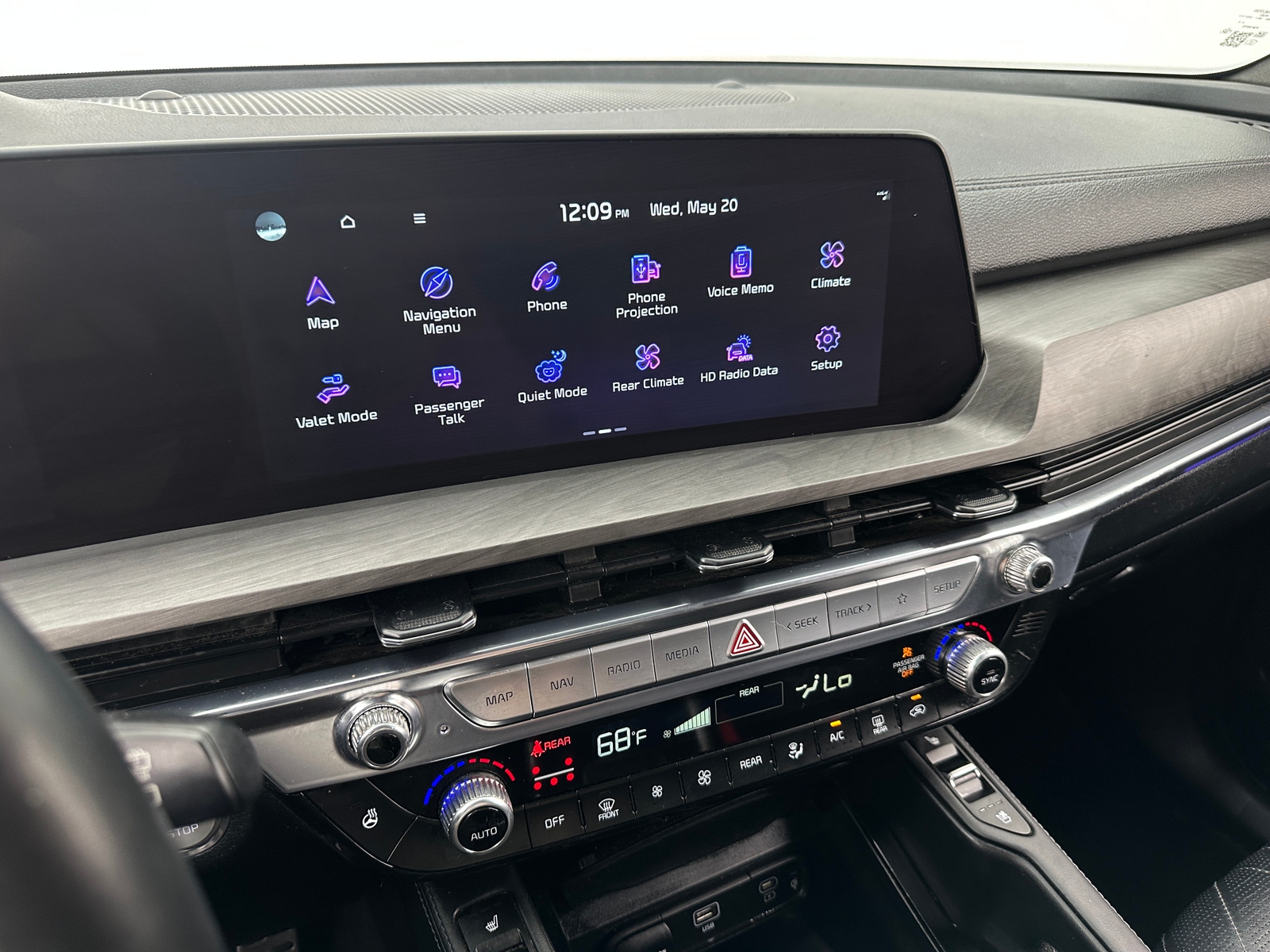 Thumbnail: 2023 Kia Telluride - 3