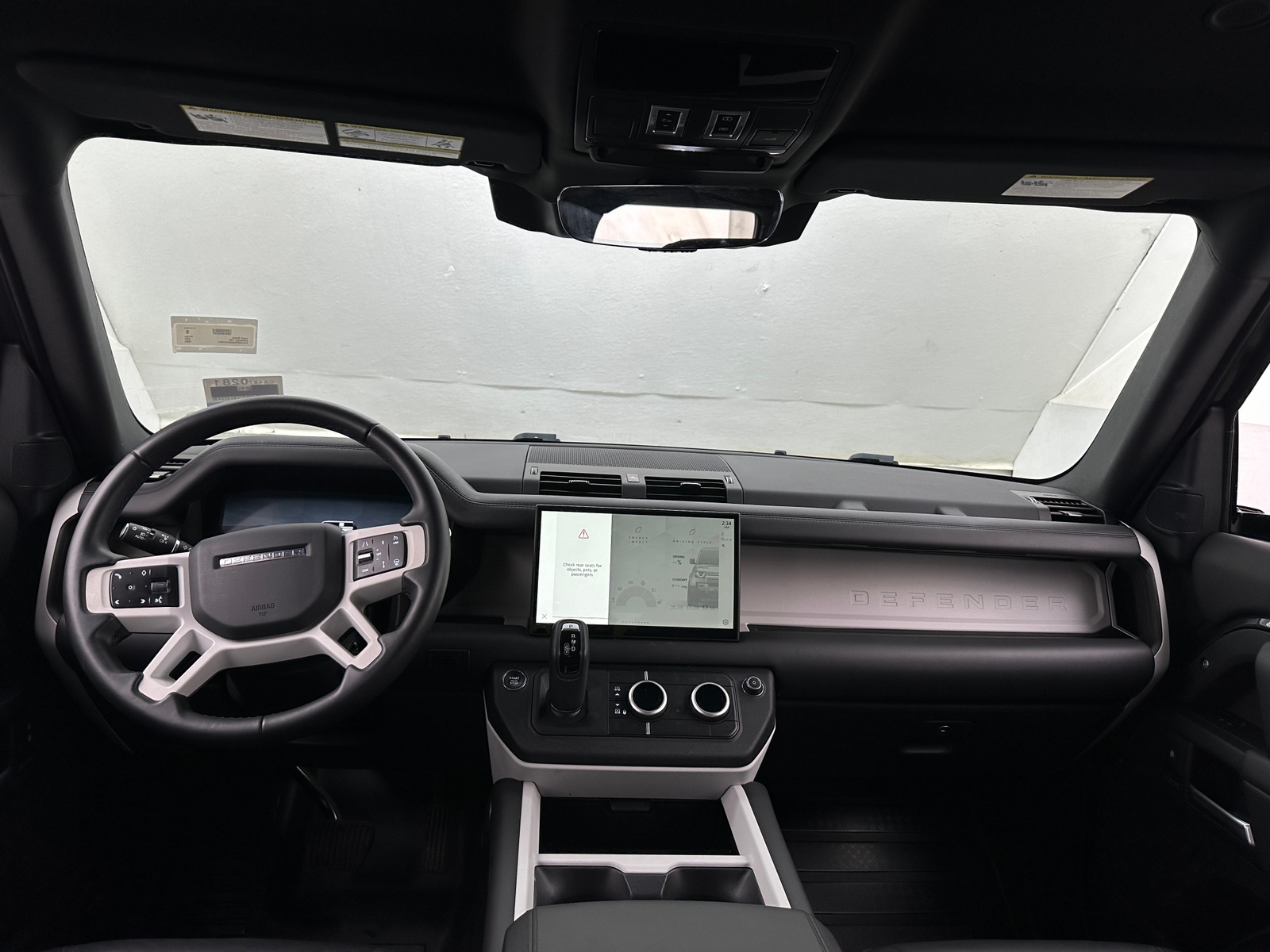 Thumbnail: 2025 Land Rover Defender - 2