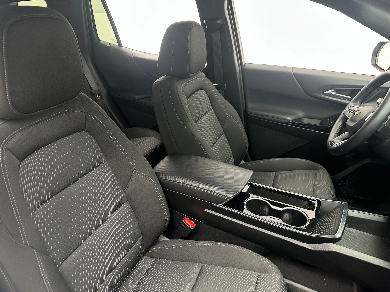 Thumbnail: 2025 Chevrolet Equinox - 2
