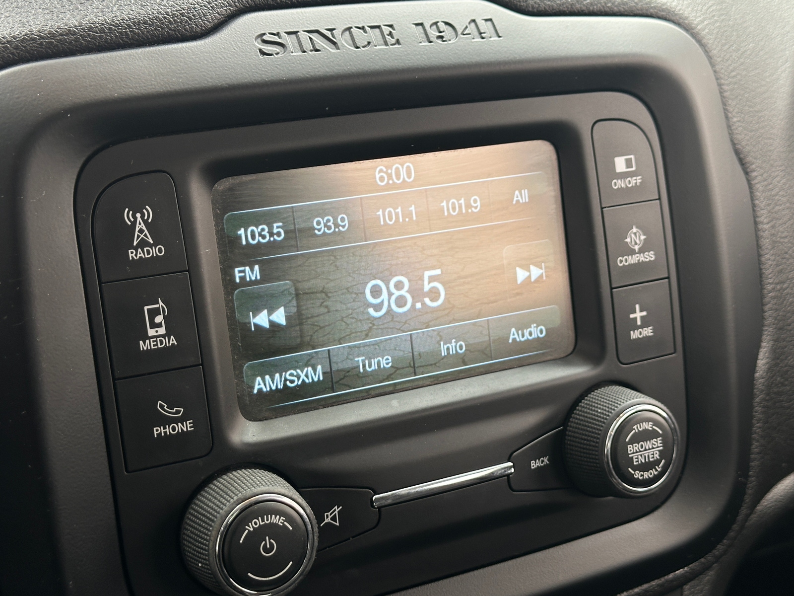 Thumbnail: 2015 Jeep Renegade - 4