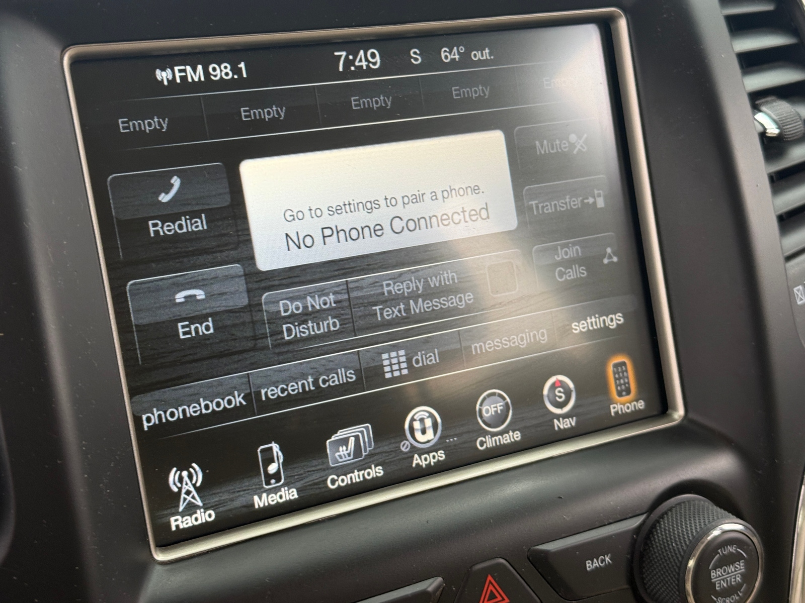 Thumbnail: 2014 Jeep Grand Cherokee - 3
