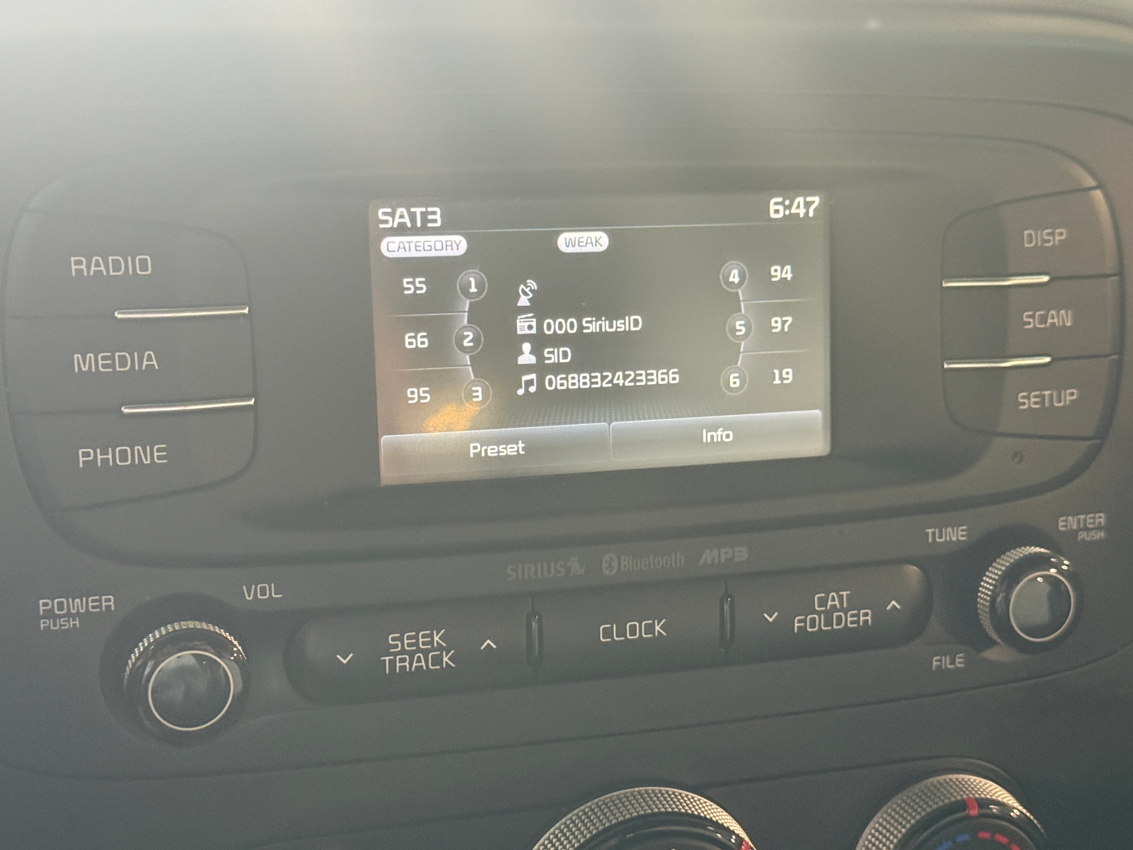 Thumbnail: 2016 Kia Soul - 4