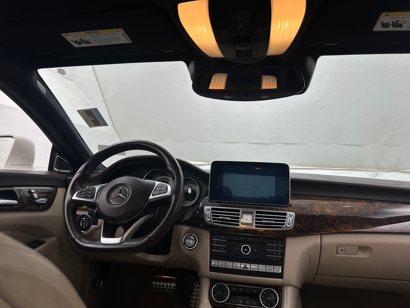 Thumbnail: 2015 Mercedes-Benz CLS - 2