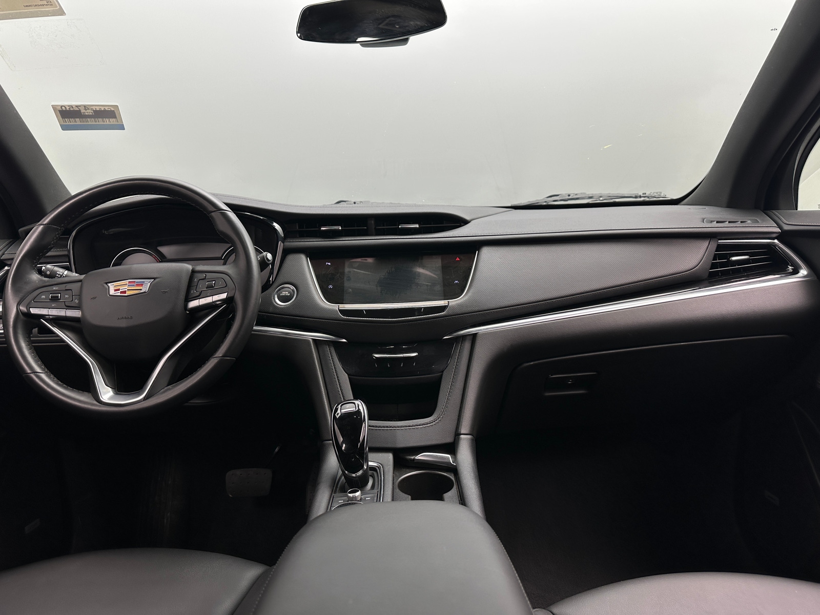 Thumbnail: 2024 Cadillac XT6 - 2
