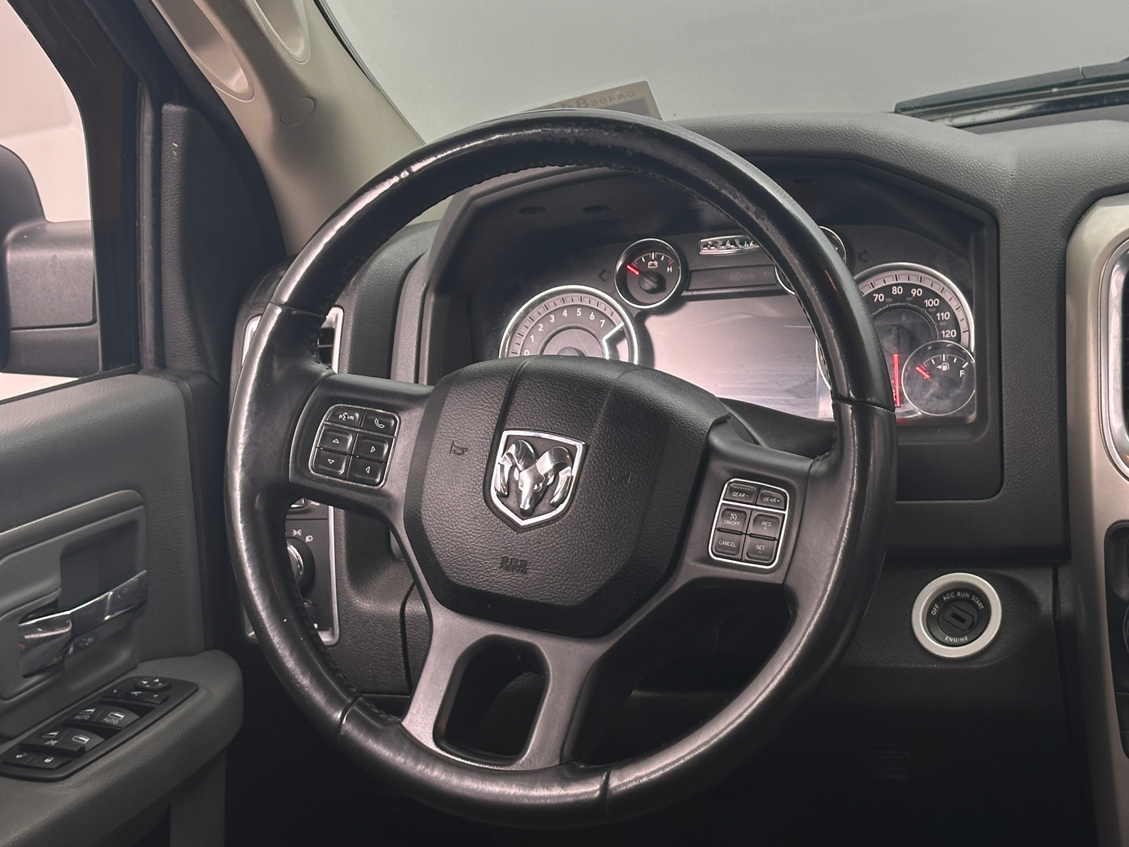 Thumbnail: 2019 RAM 1500 Classic - 5