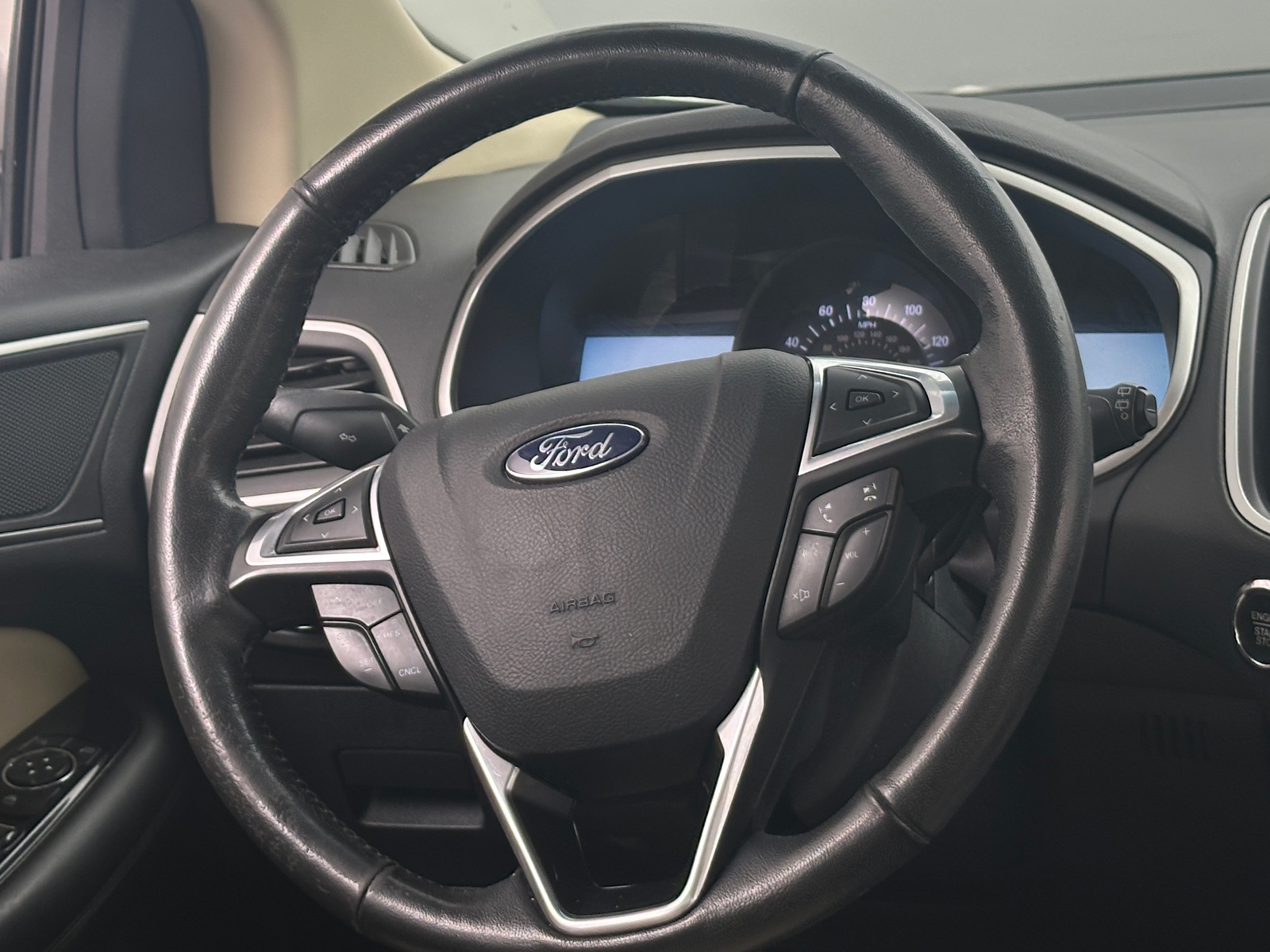 Thumbnail: 2015 Ford Edge - 4