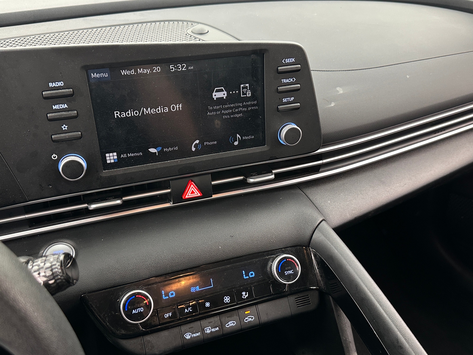 Thumbnail: 2025 Hyundai Elantra - 4