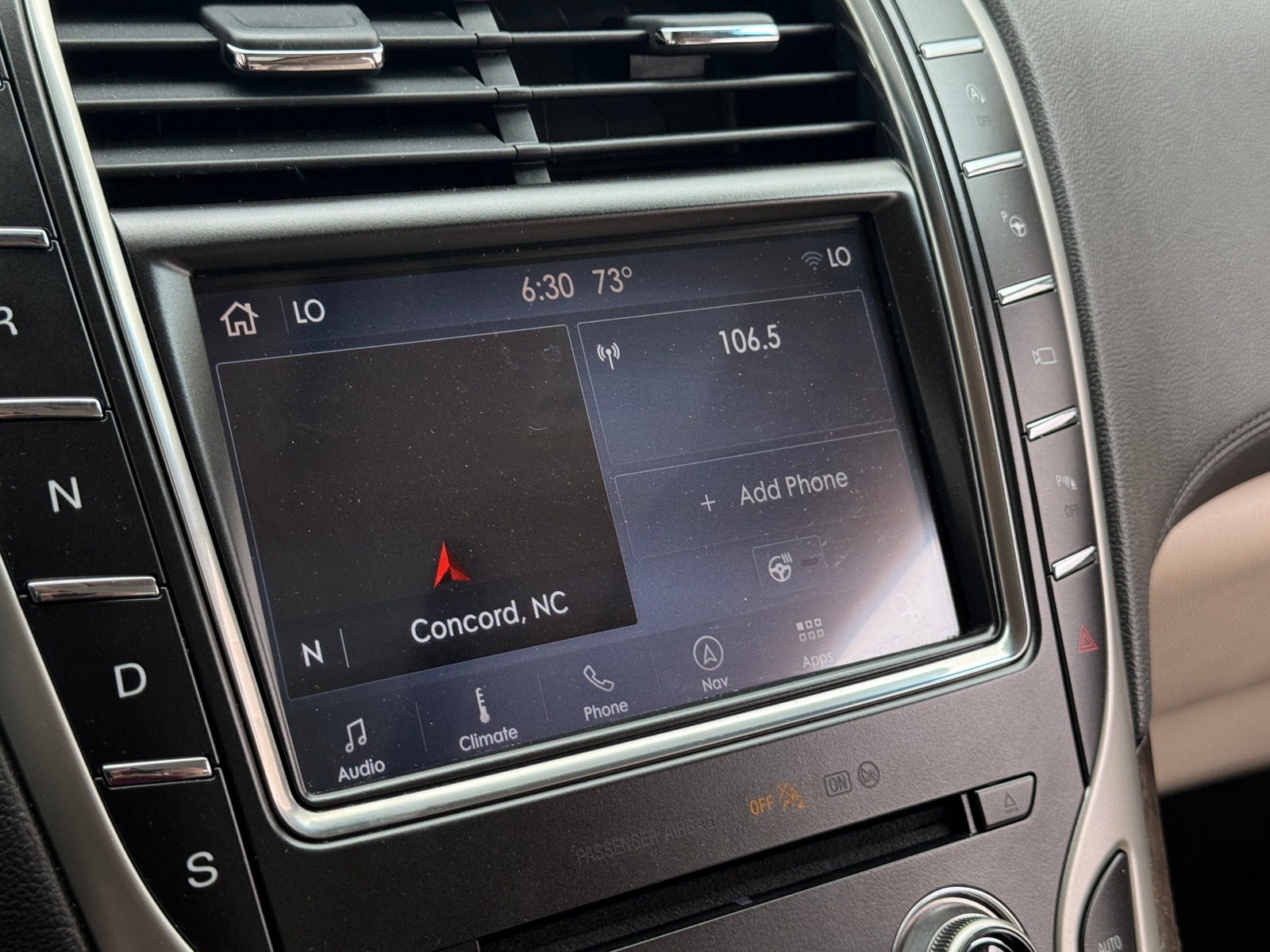 Thumbnail: 2019 Lincoln Nautilus - 3