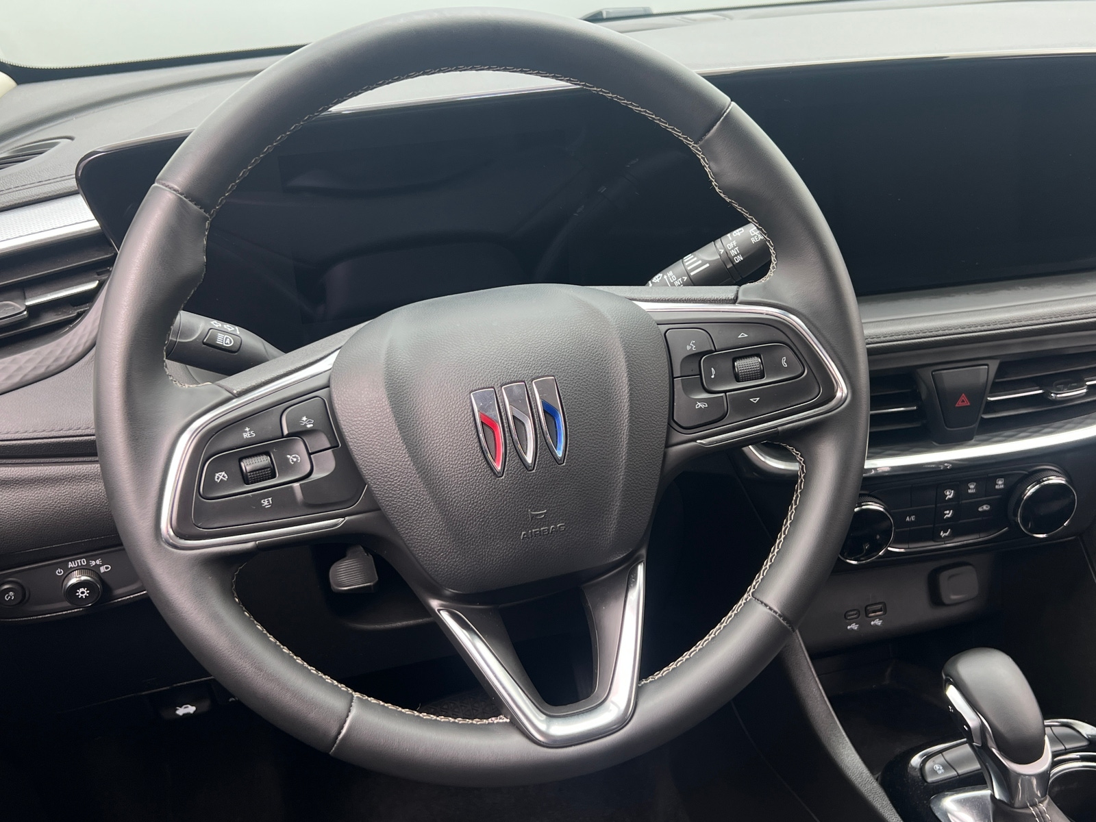 Thumbnail: 2025 Buick Encore GX - 4