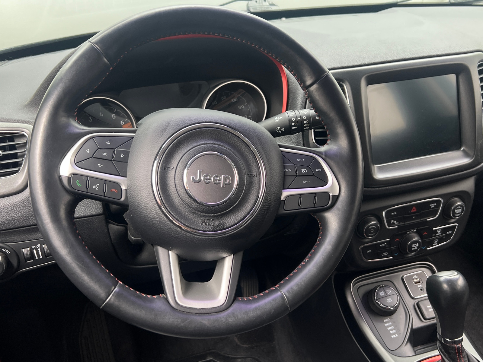 Thumbnail: 2017 Jeep Compass - 4