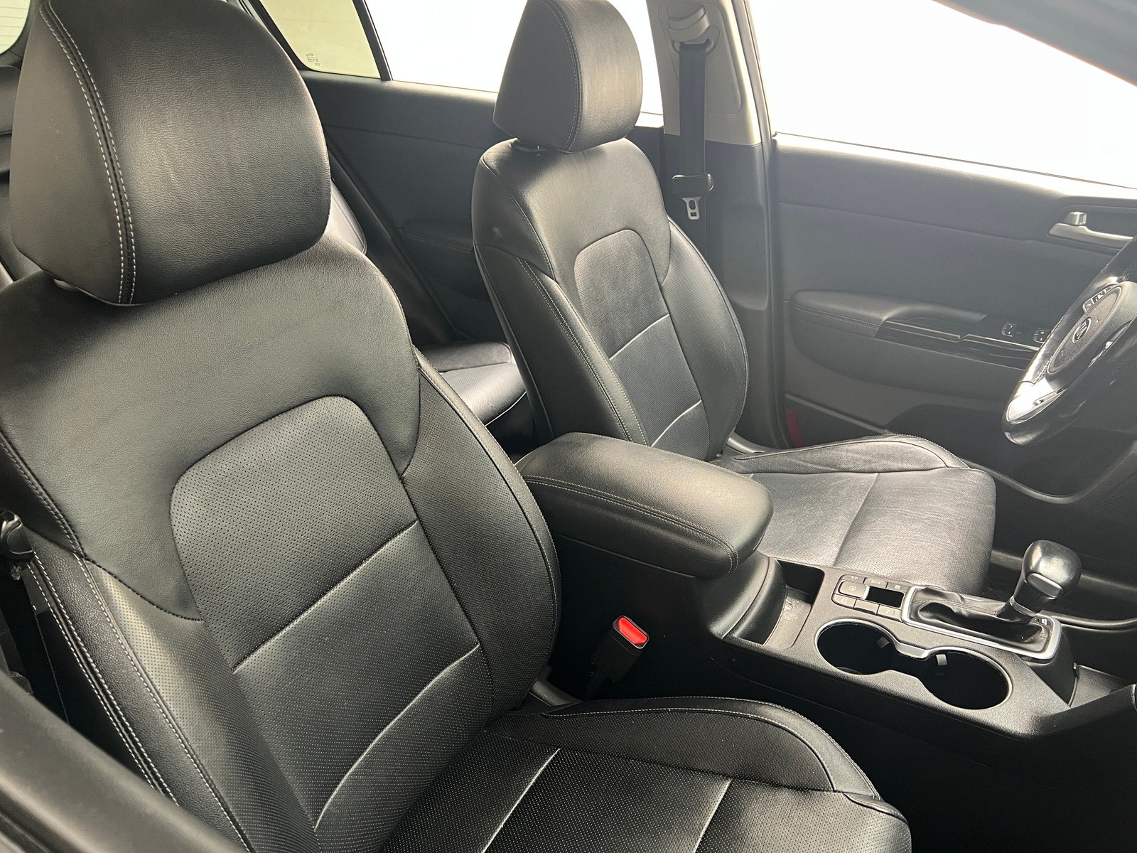 Thumbnail: 2020 Kia Sportage - 2