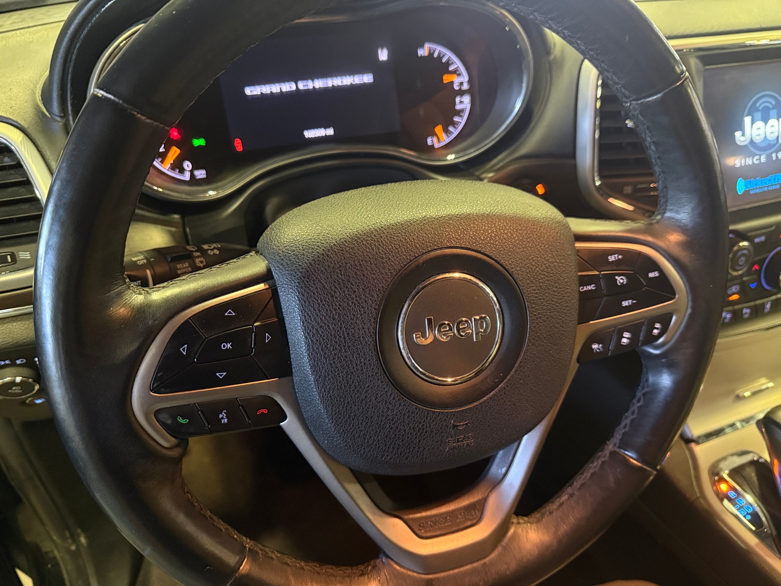 Thumbnail: 2018 Jeep Grand Cherokee - 4