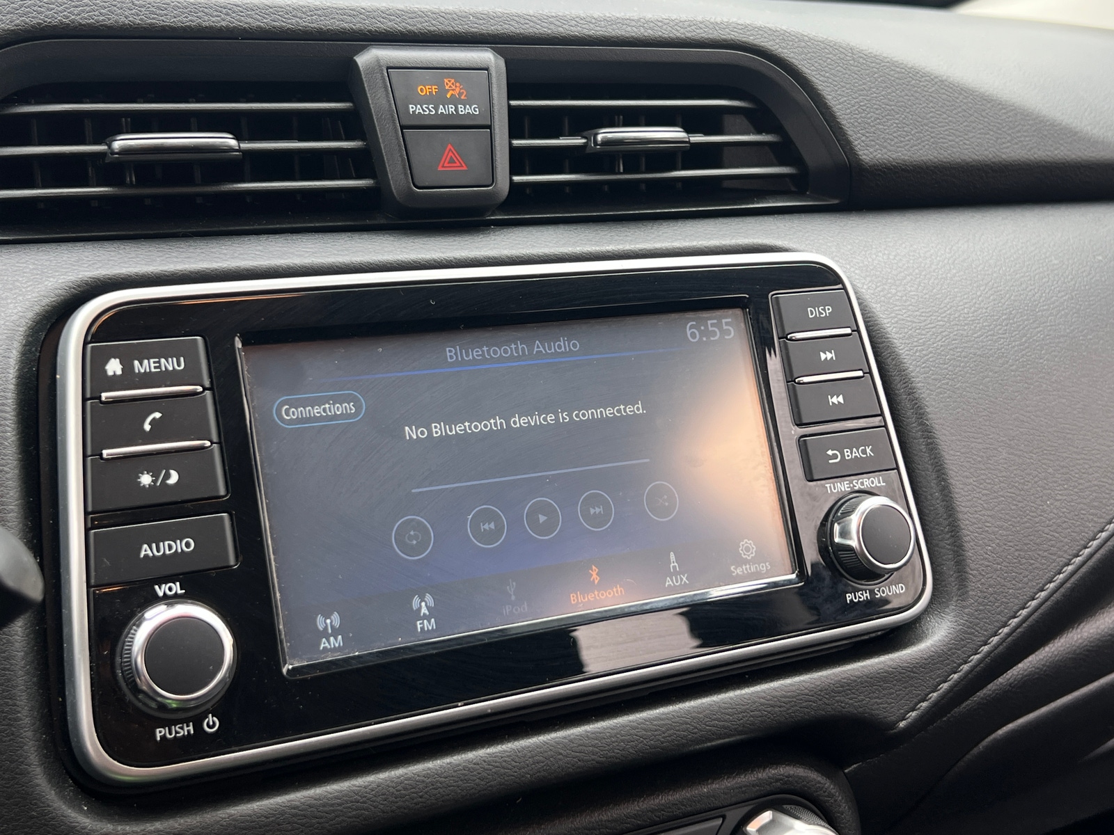 Thumbnail: 2022 Nissan Versa - 4