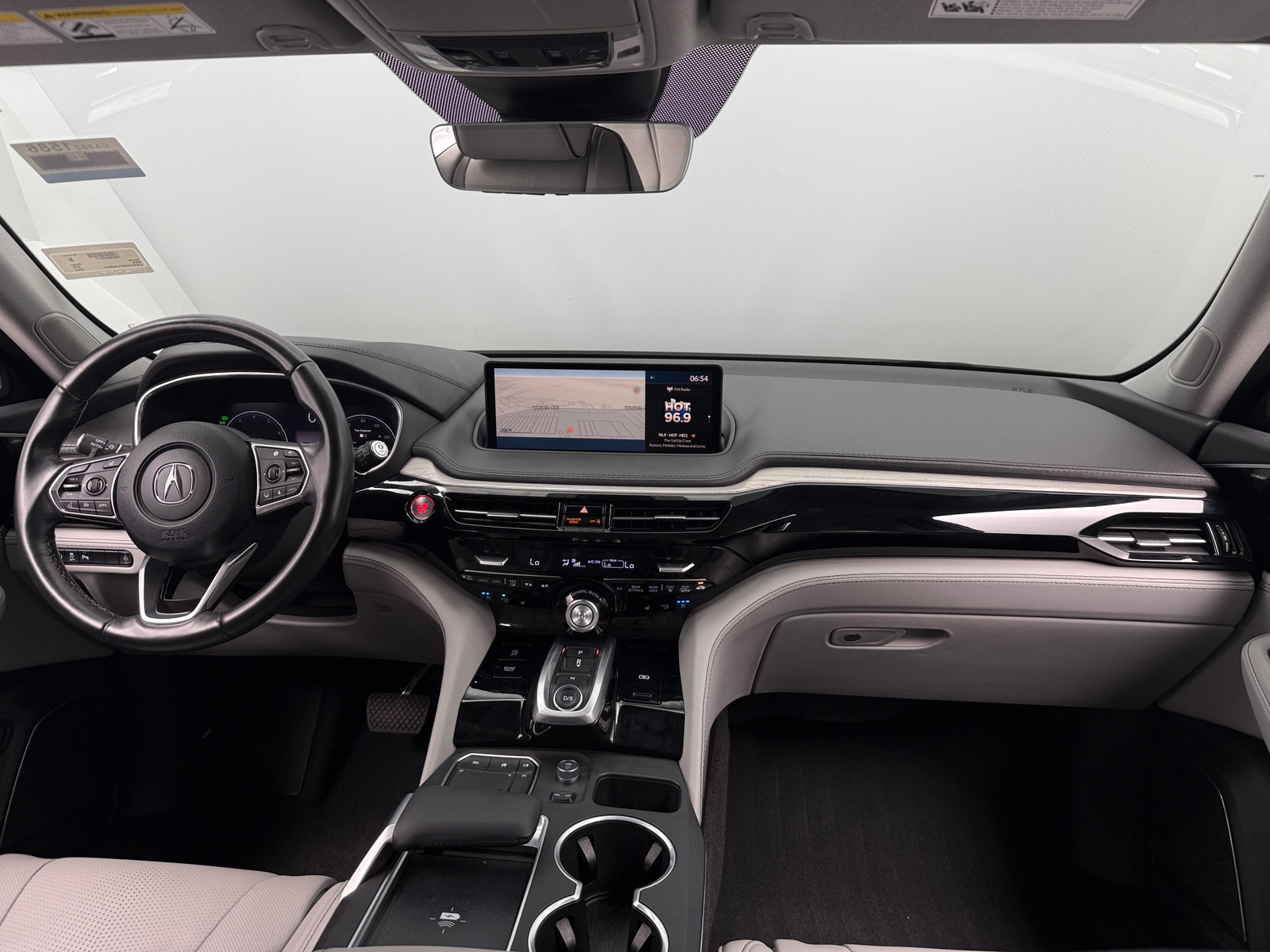 Thumbnail: 2023 Acura MDX - 2