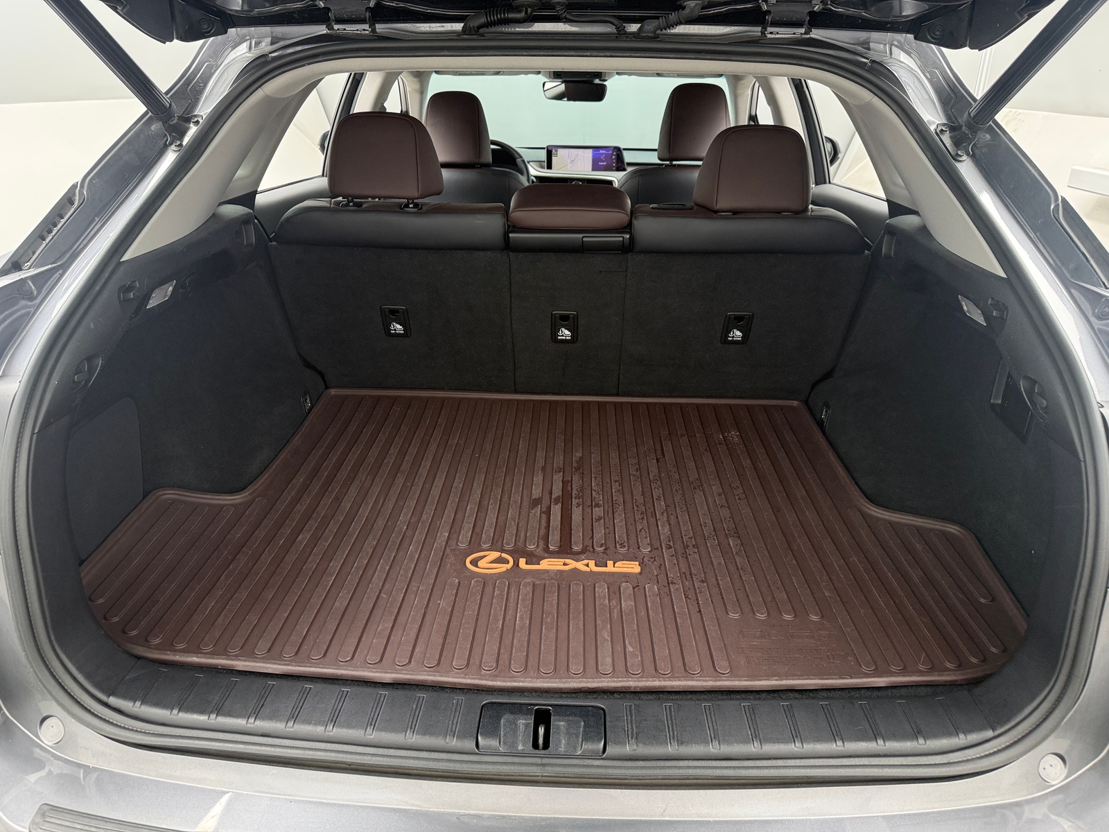 Thumbnail: 2016 Lexus RX - 6
