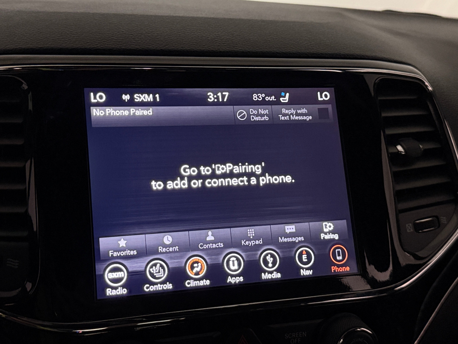 Thumbnail: 2019 Jeep Grand Cherokee - 3