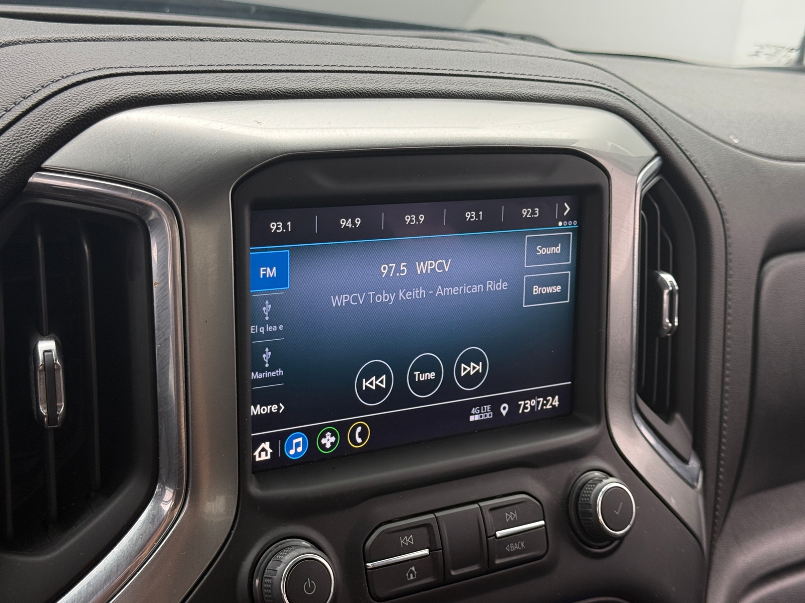 Thumbnail: 2020 Chevrolet Silverado 1500 - 4
