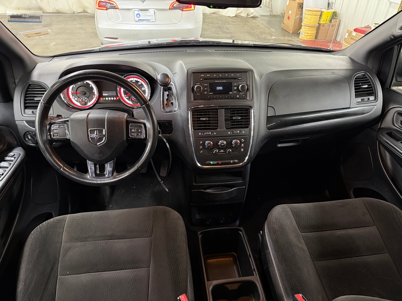 Thumbnail: 2016 Dodge Grand Caravan - 3