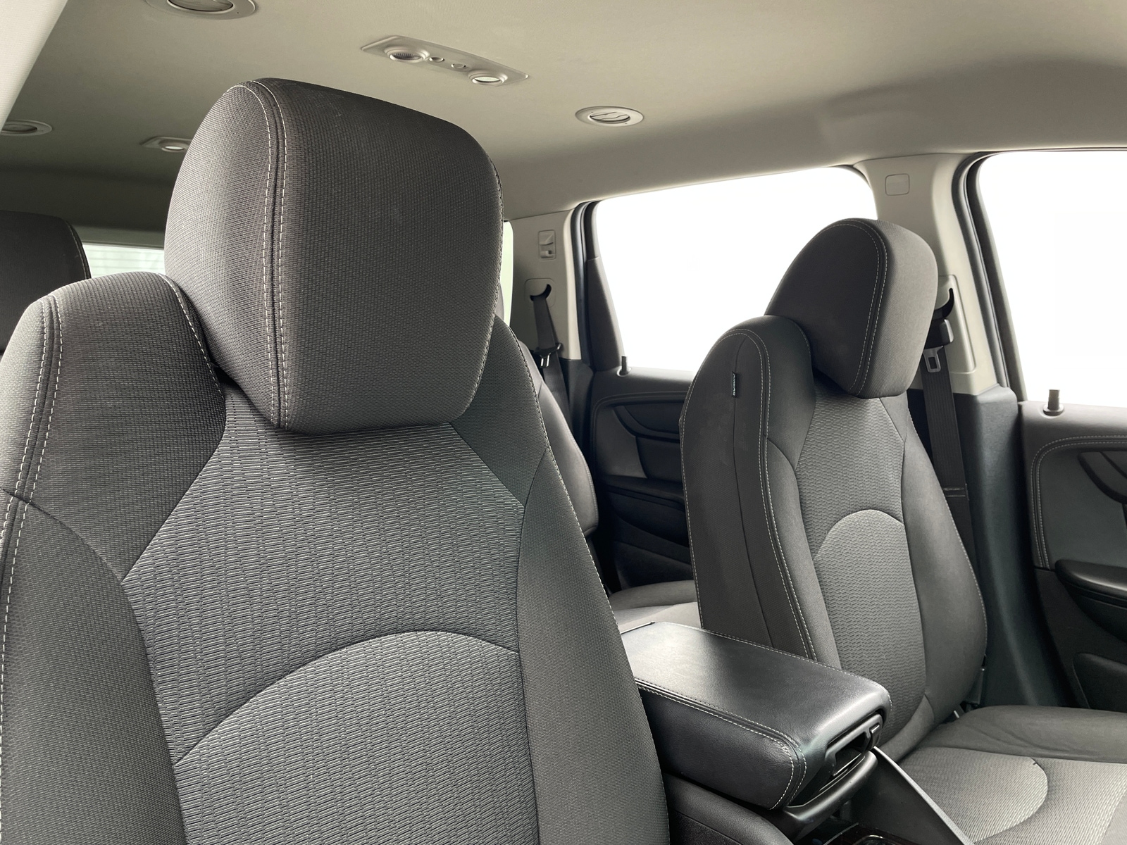 Thumbnail: 2017 Chevrolet Traverse - 2
