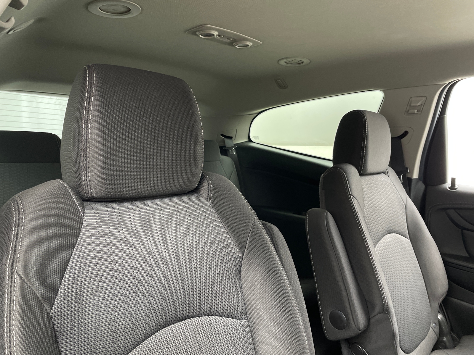Thumbnail: 2017 Chevrolet Traverse - 6