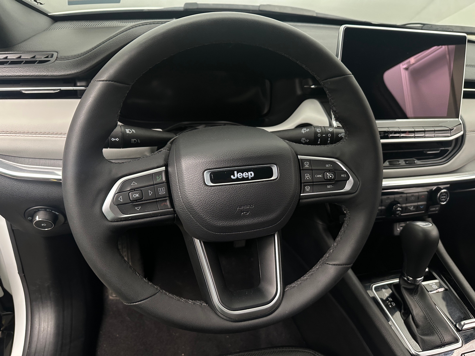 Thumbnail: 2023 Jeep Compass - 4