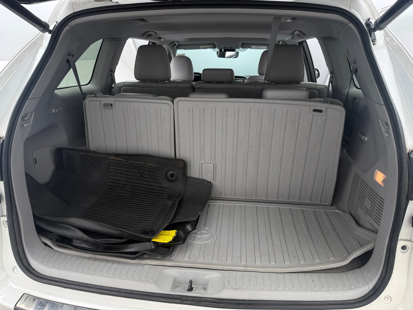 Thumbnail: 2017 Toyota Highlander - 6