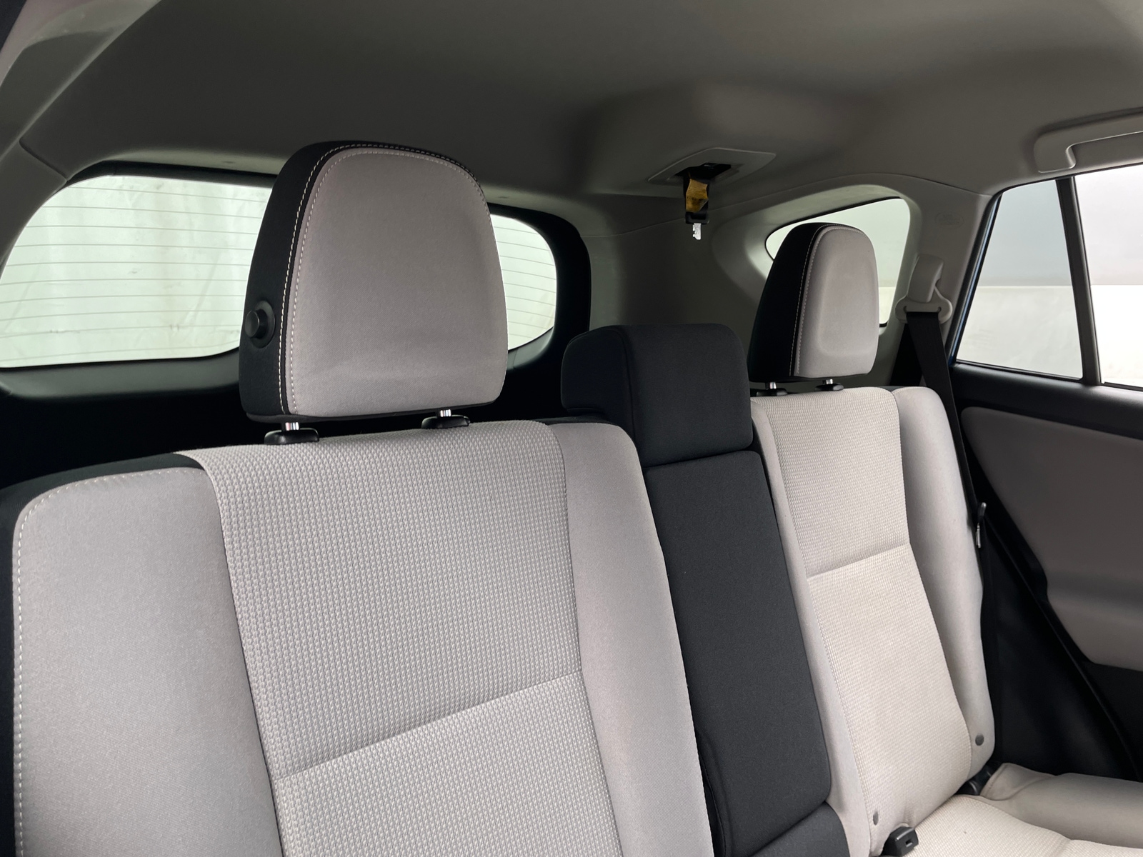 Thumbnail: 2016 Toyota RAV4 - 6