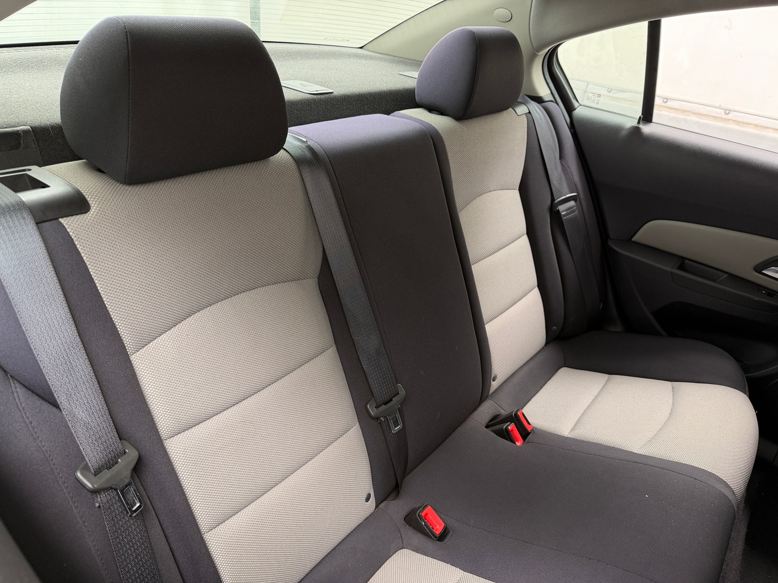 Thumbnail: 2015 Chevrolet Cruze - 6