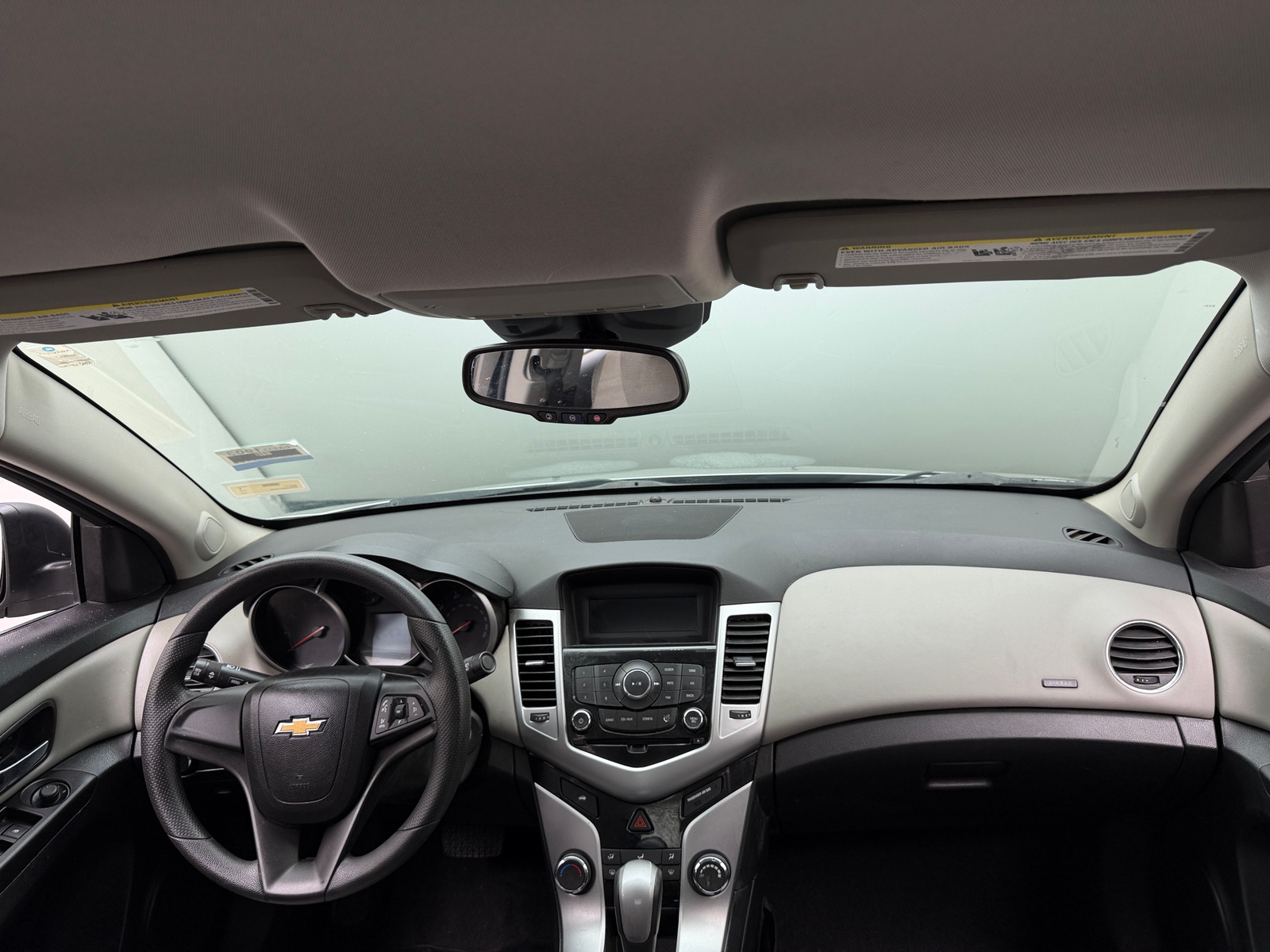 Thumbnail: 2015 Chevrolet Cruze - 3