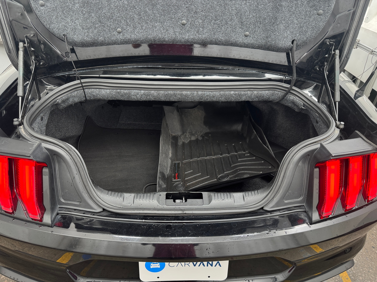 Thumbnail: 2019 Ford Mustang - 6