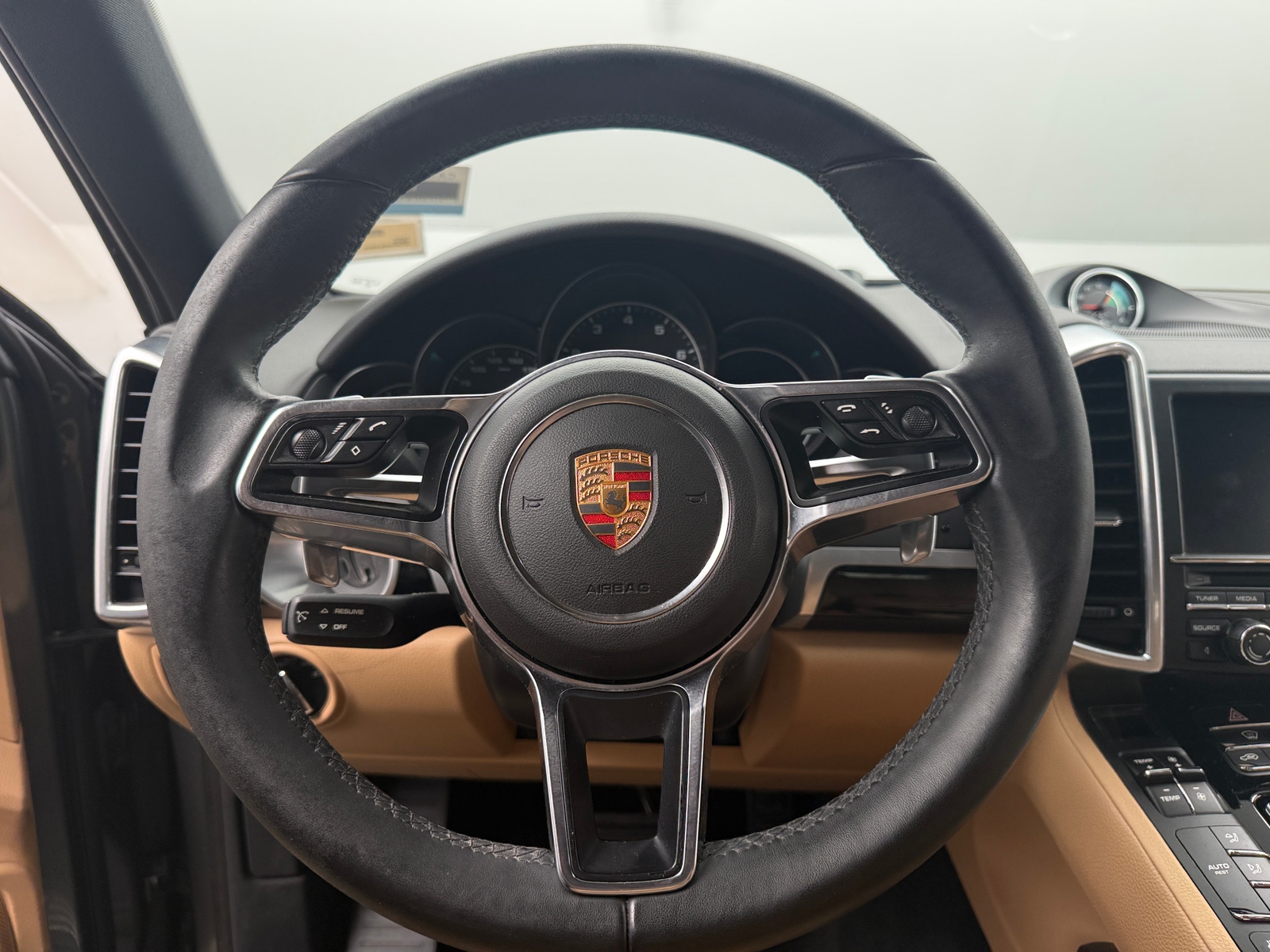 Thumbnail: 2016 Porsche Cayenne - 4