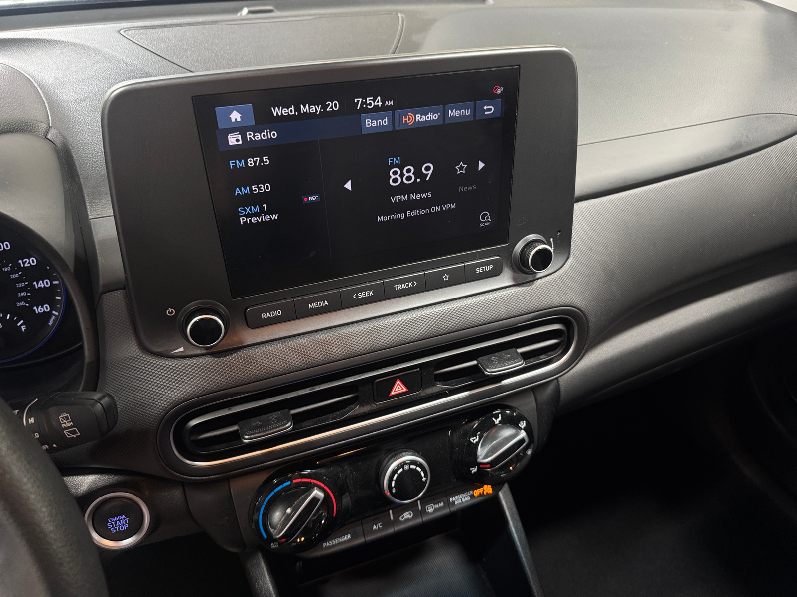 Thumbnail: 2023 Hyundai Kona - 4