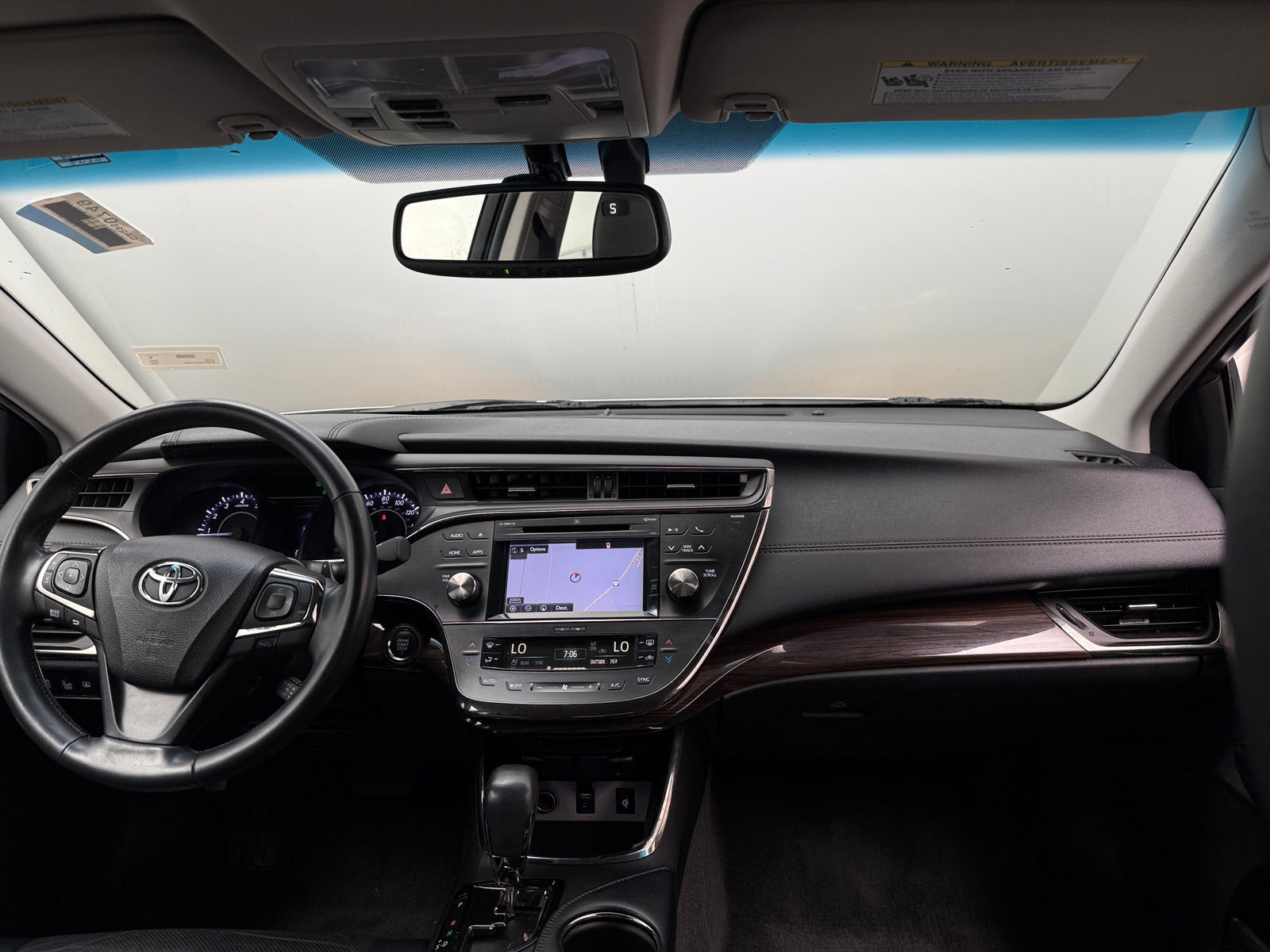 Thumbnail: 2015 Toyota Avalon - 2