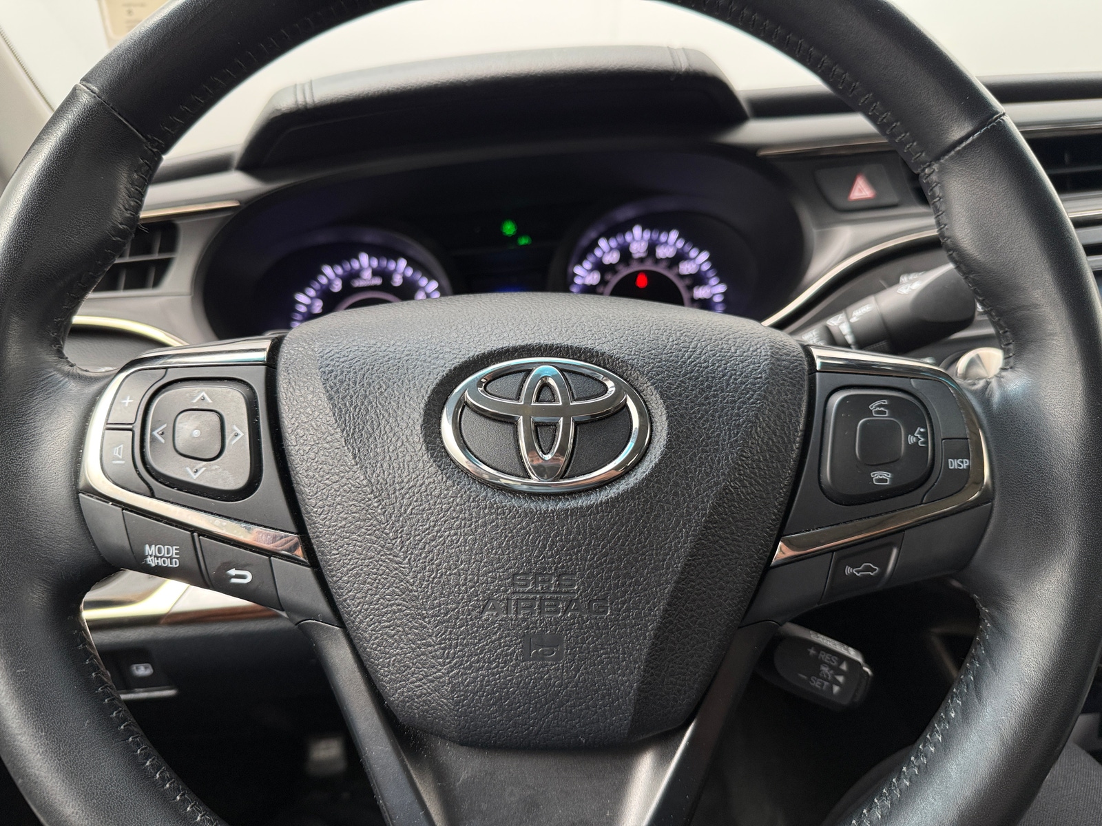 Thumbnail: 2015 Toyota Avalon - 4