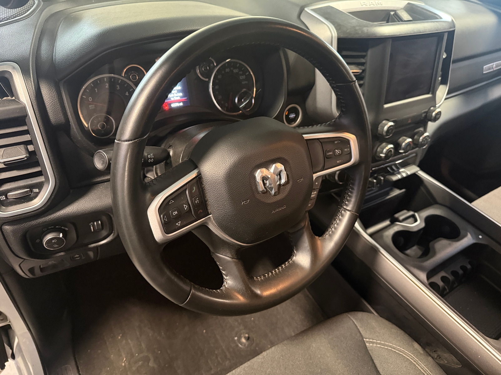 Thumbnail: 2022 RAM 1500 - 5