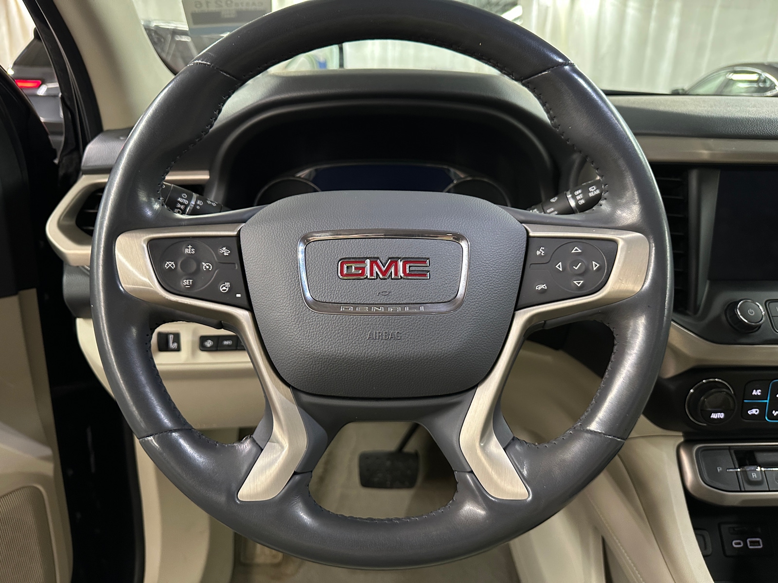 Thumbnail: 2021 GMC Acadia - 4