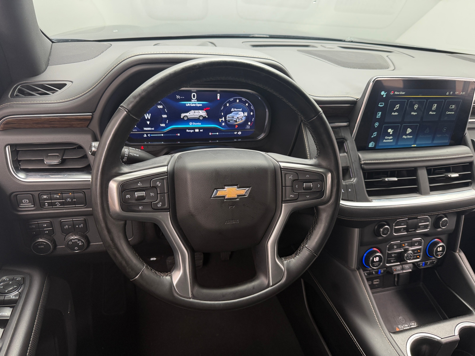 Thumbnail: 2023 Chevrolet Suburban - 4