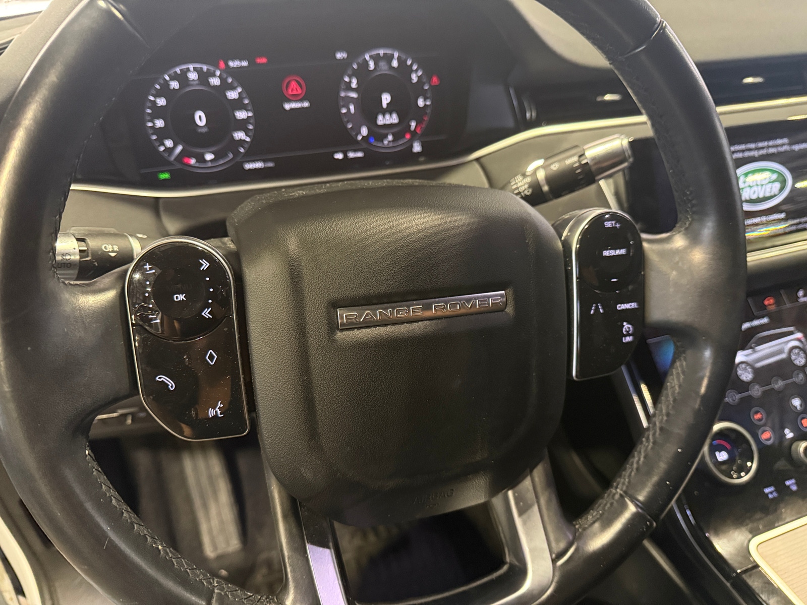 Thumbnail: 2020 Land Rover Range Rover Evoque - 4