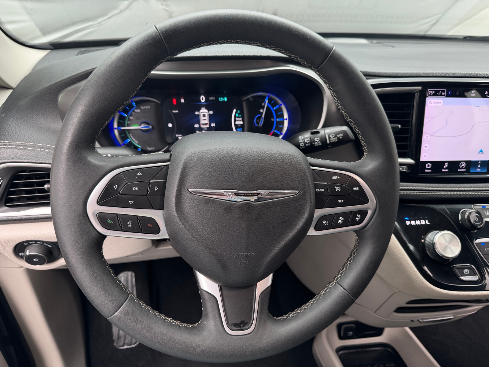 Thumbnail: 2024 Chrysler Pacifica - 4
