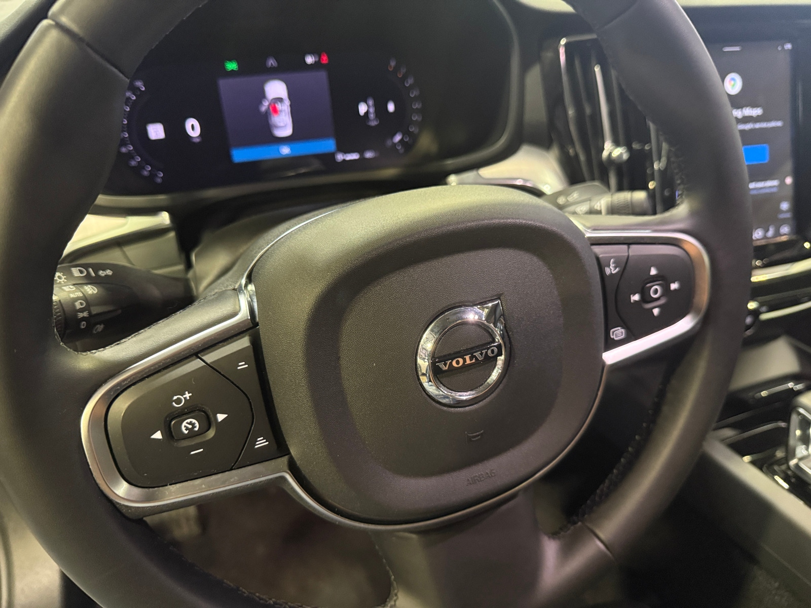Thumbnail: 2024 Volvo S60 - 4