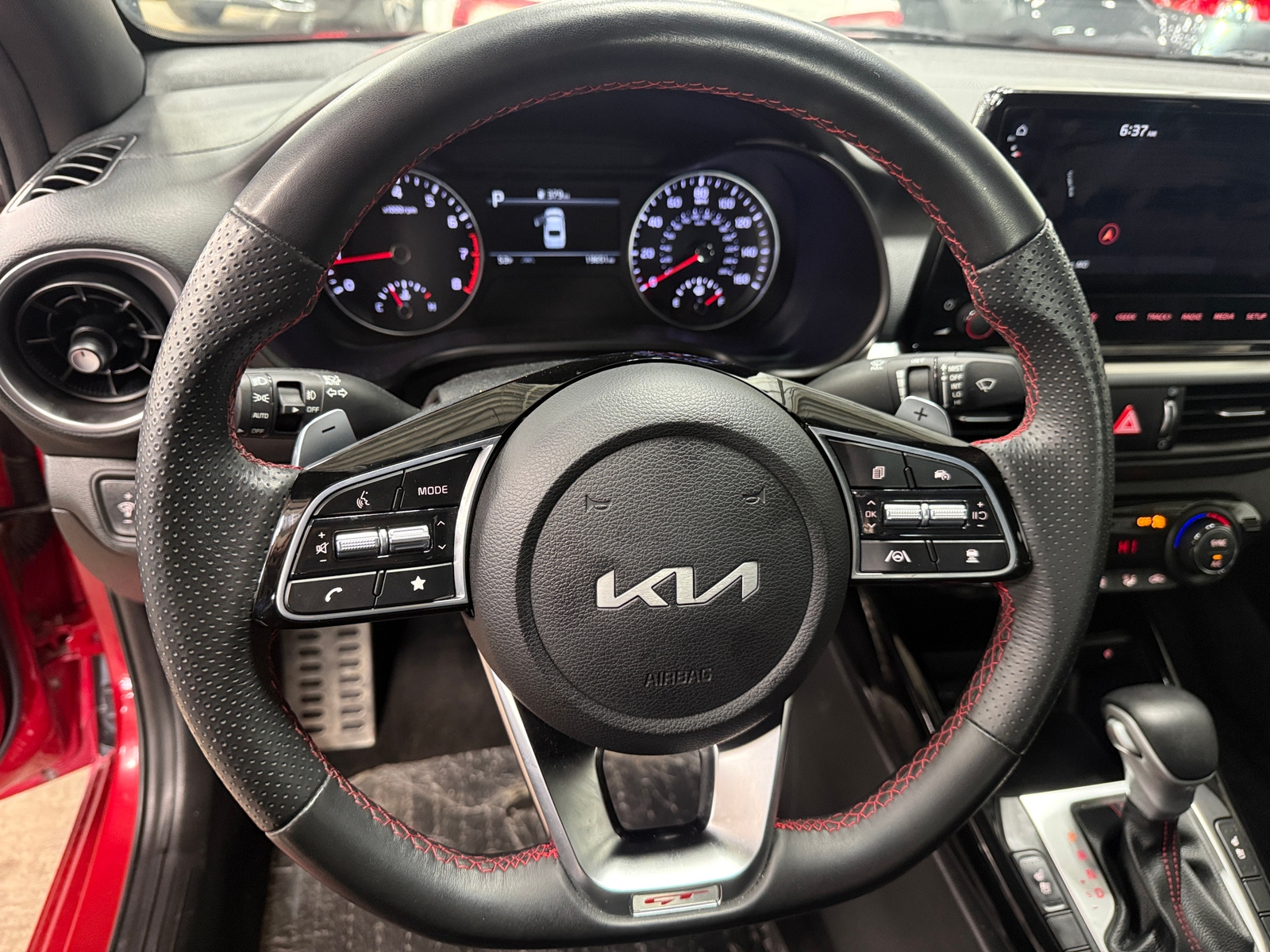 Thumbnail: 2023 Kia Forte - 5