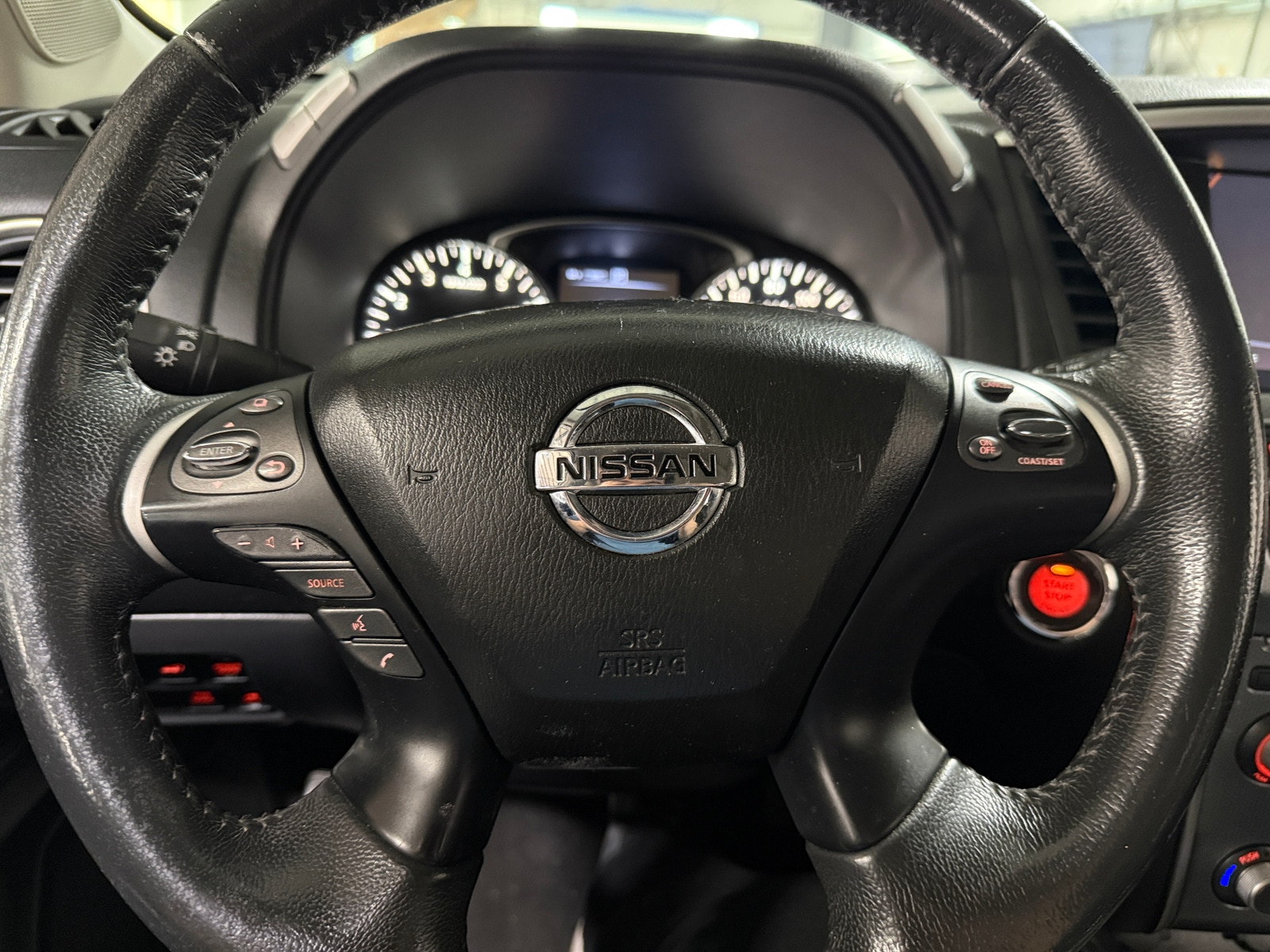 Thumbnail: 2017 Nissan Pathfinder - 5